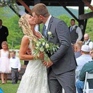 Meet your Posher, Marissa